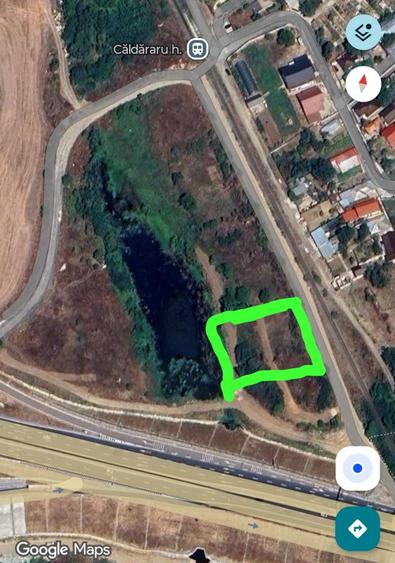 Teren de 2000 mp, în Titan
