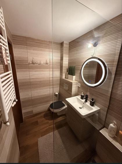 Apartament cu 2 camere în Est