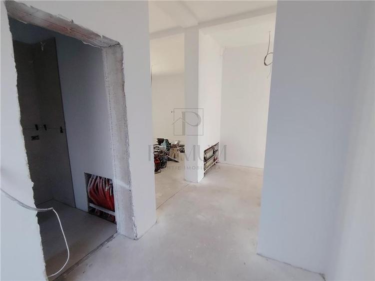 Duplex cu 4 camere cu Canalizare în Moșnița Veche