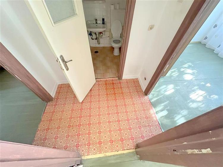 Apartament cu 3 camere semidecomandat în Narcisa