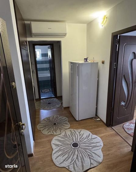 Apartament cu 2 camere decomandat în Valea Rosie