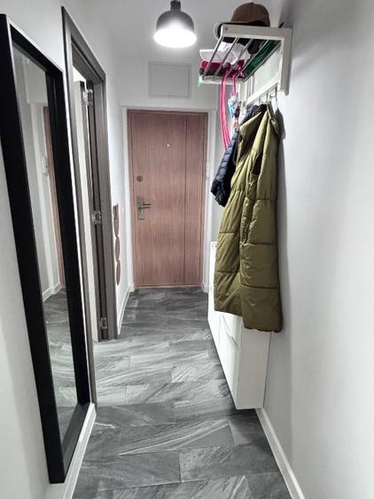 Apartament cu 2 camere semidecomandat în Inel I