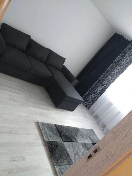 Apartament cu 2 camere decomandat în Ozana