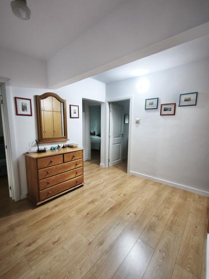 Apartament cu 3 camere decomandat în Nord