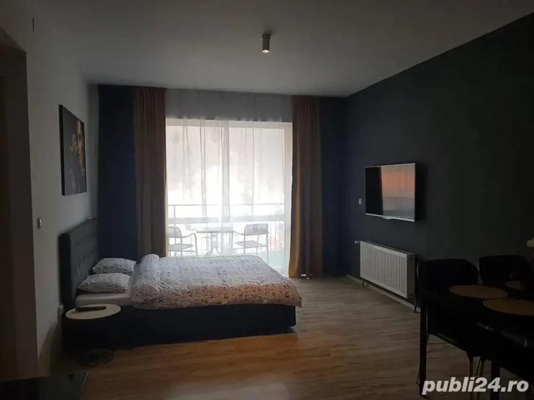 Apartament cu 2 camere decomandat în Sinaia
