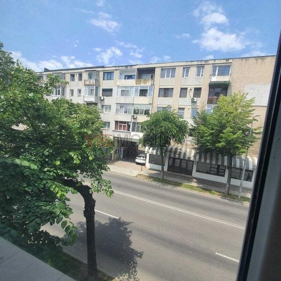 Apartament cu 3 camere decomandat în Ultracentral