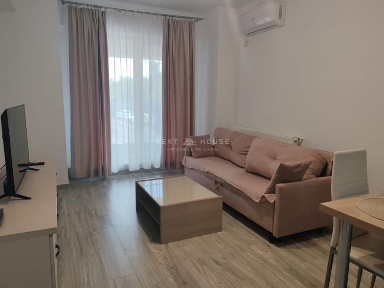 Apartament cu 2 camere decomandat, mobilat în Parcul Carol