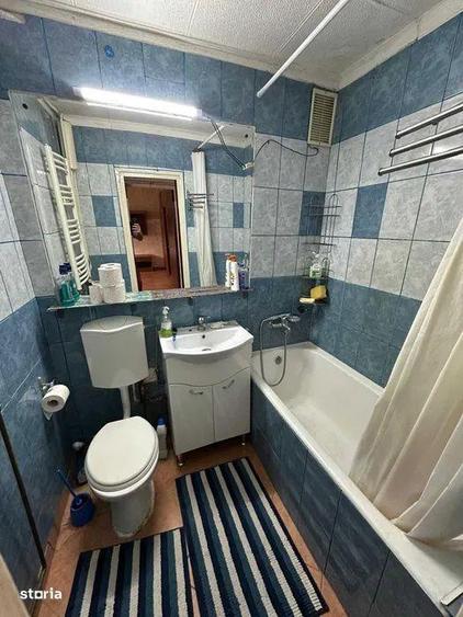Apartament cu 3 camere decomandat, mobilat în Giurgiului