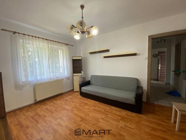 Apartament cu 3 camere nedecomandat în Mihai Viteazul