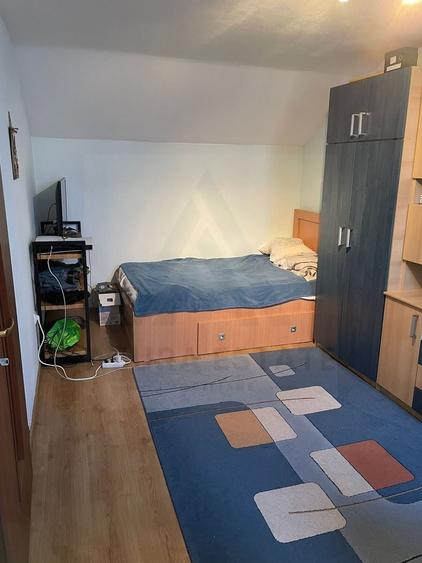Duplex cu 3 camere cu Canalizare în Gușterița