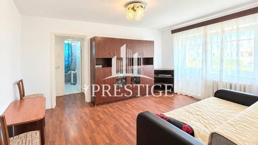 Apartament cu 2 camere semidecomandat, mobilat în Hipodrom 3