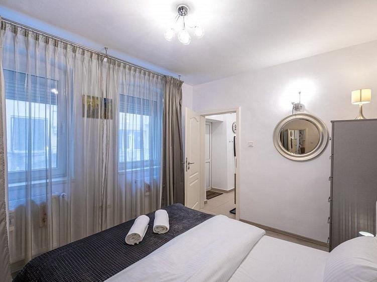 Apartament cu 2 camere decomandat, mobilat în Centrul Istoric
