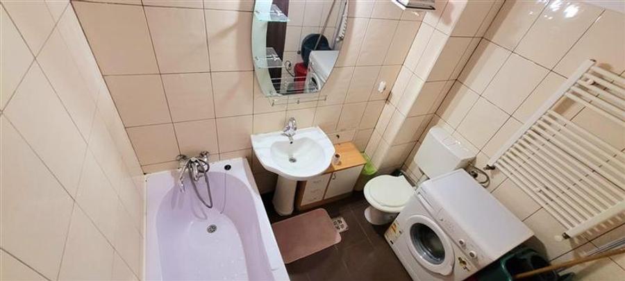 Apartament cu 2 camere decomandat, mobilat în Turnișor
