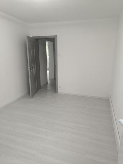 Apartament 3 camere, zona Nitu Vasile, DIRECT PROPIETAR! - 3