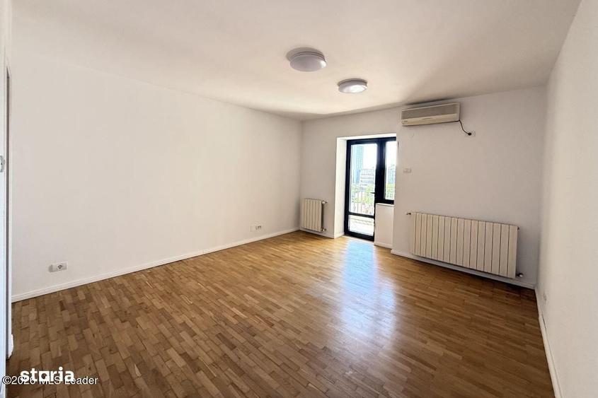 Apartament cu 4 camere în Polonă