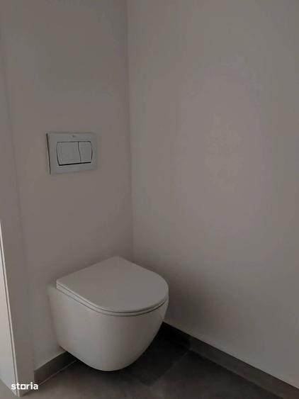 Apartament cu 2 camere decomandat în Sisești