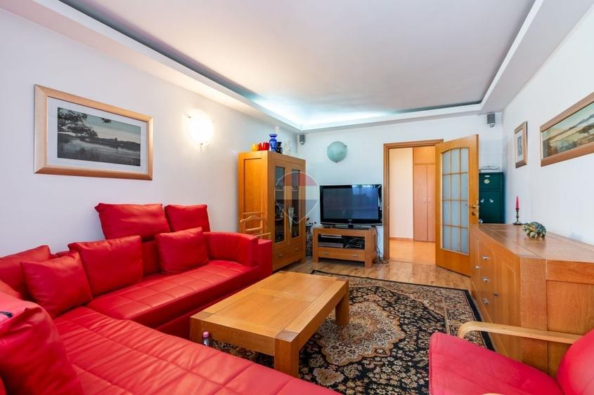 Apartament cu 3 camere decomandat, mobilat în Clucerului