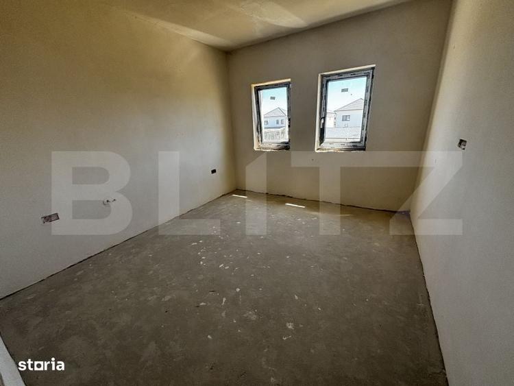 Casă cu 4 camere cu Teren 400 Mp în Central