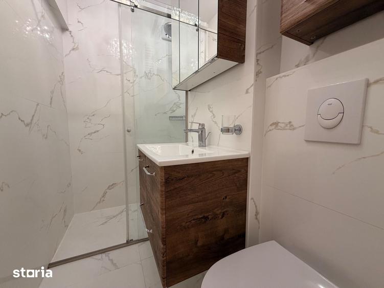 Apartament cu 4 camere în Centrul Civic