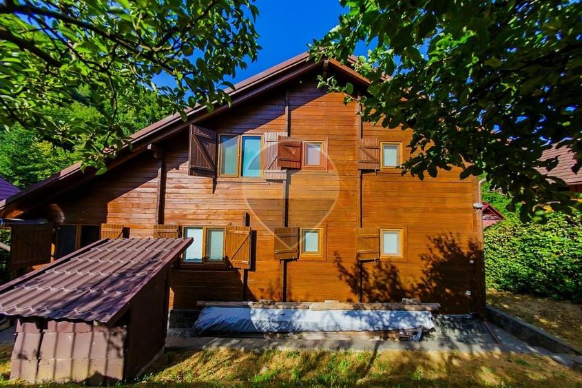Casă individuală cu 4 camere cu Teren 982 Mp în Coaș