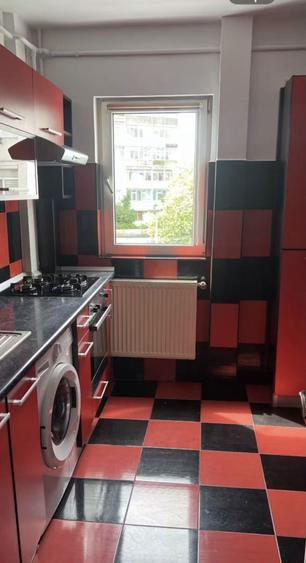 Apartament cu 2 camere decomandat în Alecu Russo