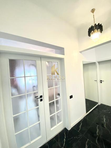 Apartament cu 3 camere decomandat, mobilat în Dacia