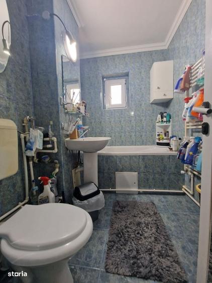 Apartament cu 3 camere decomandat în Inel II