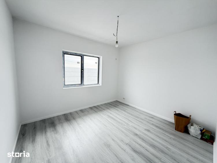 Casă cu 4 camere cu Teren 340 Mp în Clinceni