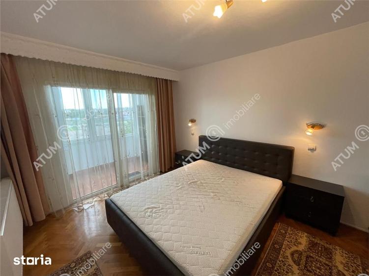 Apartament cu 4 camere decomandat, mobilat în Ștrand
