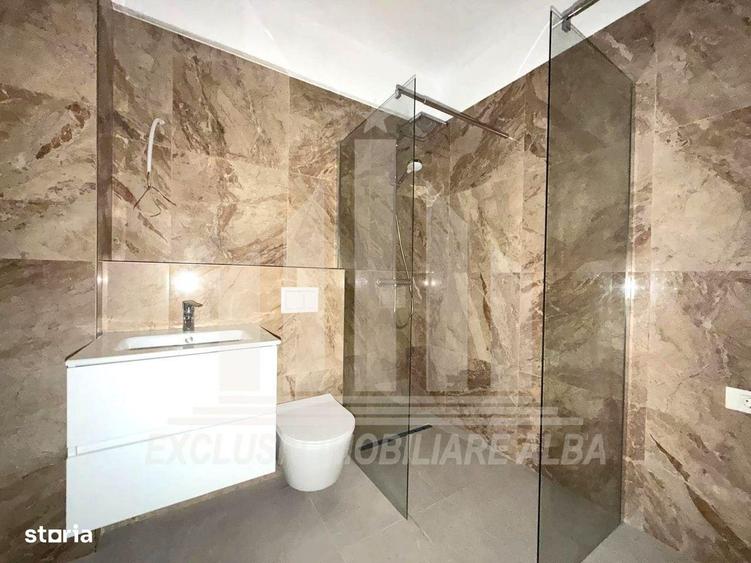 Apartament cu 3 camere în Cetate