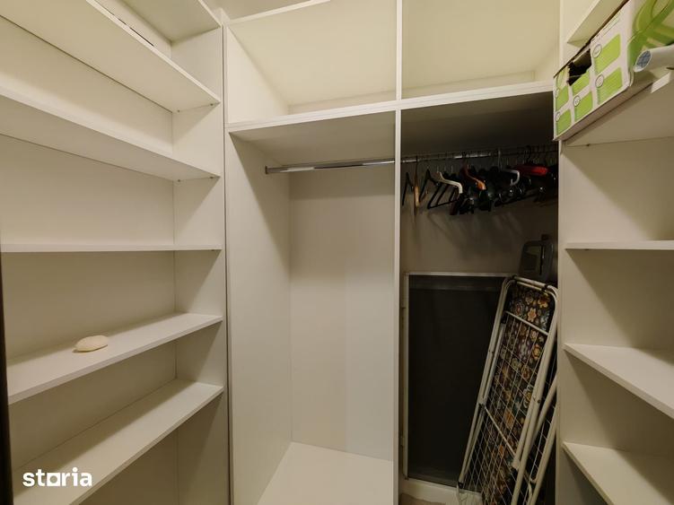 Apartament cu 2 camere în Micro 17