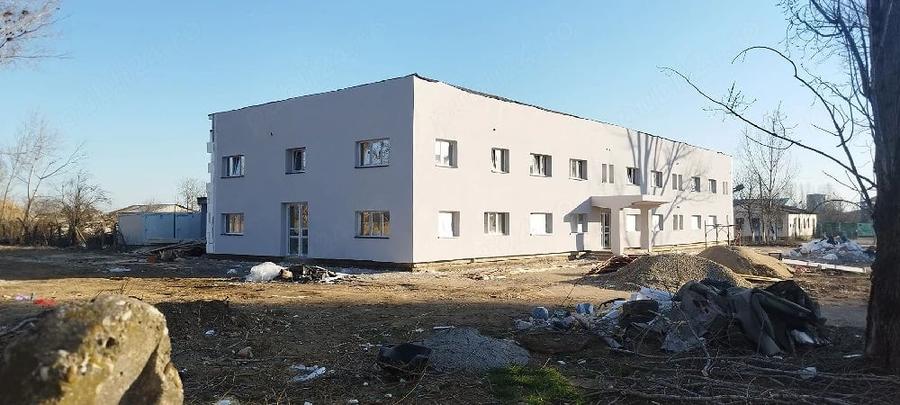 Spațiu comercial, de 1,000 mp, în Șagului
