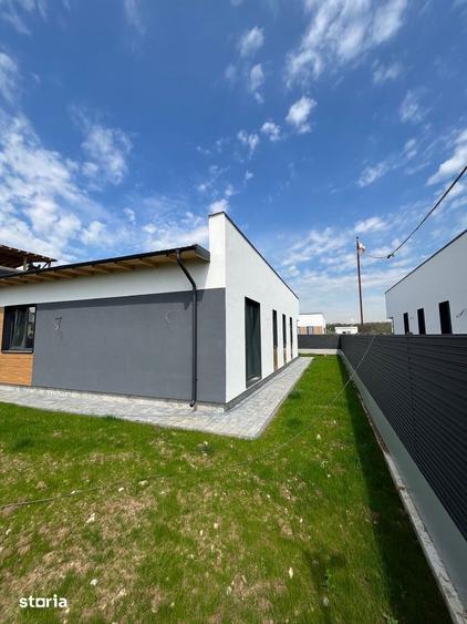Casa pe parter|Balote?ti|Langa padure|Teren 508 mp| - 2