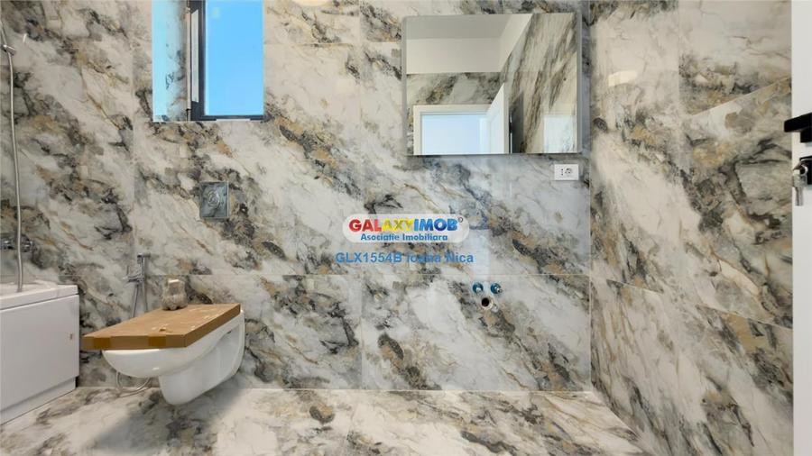 Casă cu 4 camere cu Teren 400 Mp în Central