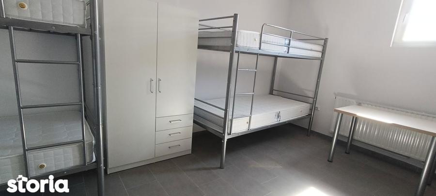 Apartament cu 10 camere în Ion Creangă