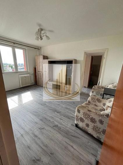 Apartament cu 2 camere semidecomandat în Rahova