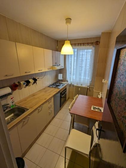 Apartament semidecomandat în Drumul Taberei