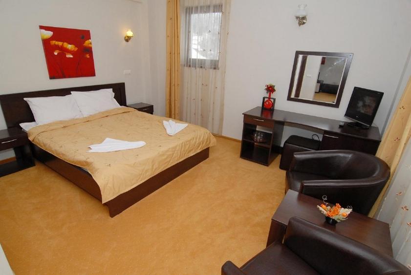 Hotel/Pensiune, de 25 mp, în Central