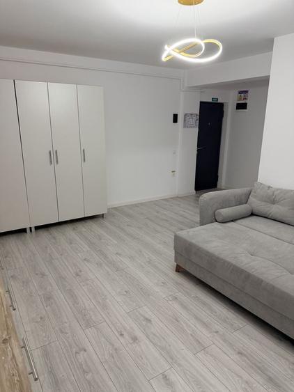 Garsonieră semidecomandată în Valea Lupului