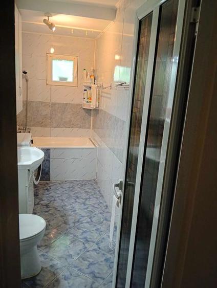 Apartament 2 camere decomandat. Zona Astra - 8