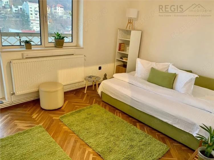 Apartament cu 3 camere, mobilat în Brașovul Vechi
