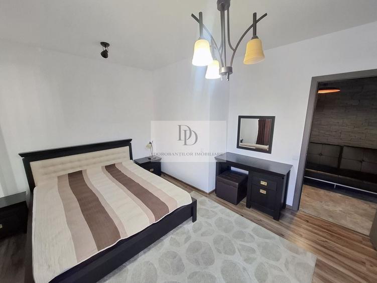 Apartament cu 2 camere semidecomandat, mobilat în Central