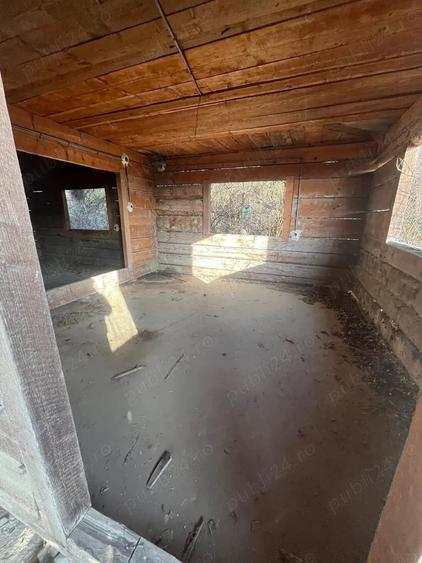 Casă cu 6 camere cu Teren 540 Mp în Săcel