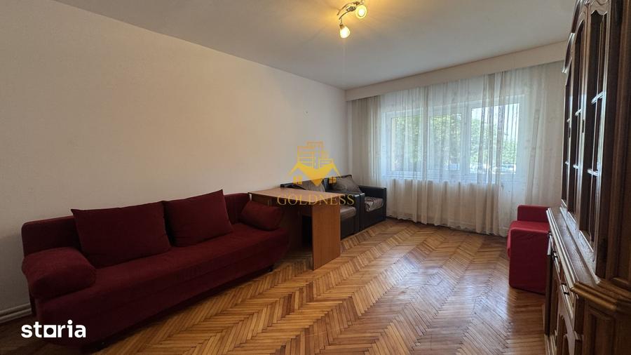 Apartament cu 3 camere decomandat, mobilat în Zorilor