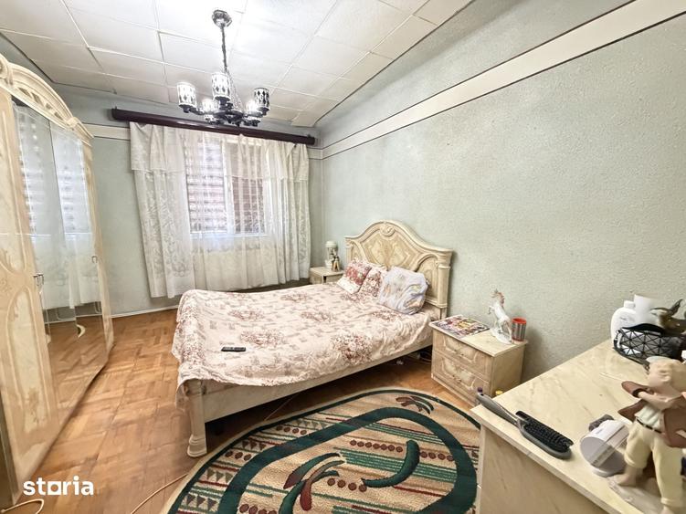 Apartament cu 3 camere decomandat în Ștefănești