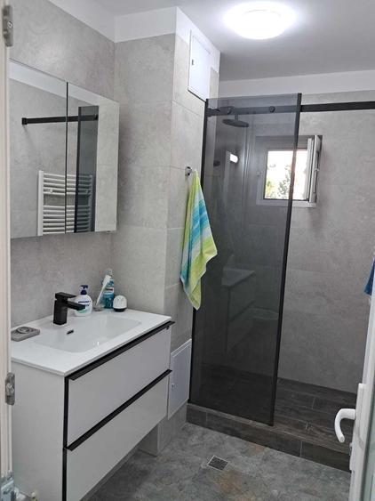 Apartament cu 2 camere semidecomandat în Lipovei