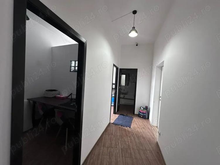 Casă cu 4 camere cu Teren 395 Mp în Port