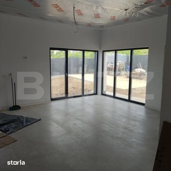 Casă cu 4 camere cu Teren 500 Mp în Bârnova
