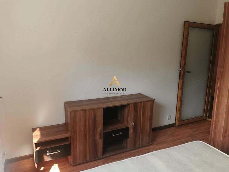 Apartament cu 2 camere decomandat în B-dul București