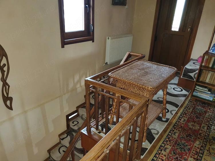 Casă cu Teren 520 Mp în Vlădești